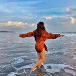 Kim Hee-jung Instagram – All good things are wild and free🌊