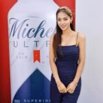 Kim Hee-jung Instagram – 미켈롭 울트라 @michelobultra.kr의 첫 한국 앰버서더로 발탁되어 신제품 출시 이벤트에 함께했습니다! 🥳 가장 먼저 포토세션을 통해 앰버서더로서 첫 인사를 드린 후, 탁 트인 한강을 배경으로 35m Ultra Shot Challenge에 도전했습니다.🏌️‍♀️ 도전 후 즐기는 미켈롭 울트라는 청량한 맛으로 시원함을 선사합니다.🫧 행사장에서 받은 언박싱 키트를 열어보며 라운딩 갈 생각에 벌써부터 설렜습니다! 이제 전국의 골프장에서 미켈롭 울트라를 만나볼 수 있다고 하니, 라운딩에서도 ULTRA LIGHT, ULTRA TASTE! 제로 슈거, 89kcals의 가벼운 칼로리 미켈롭 울트라 만의 상쾌함을 더 가볍게 즐겨보세요! 🍻🤍 #미켈롭울트라 #울트라테이스트 #울트라골프 #울트라샷챌린지 #MICHELOBULTRA #ULTRASHOTCHALLENGE
