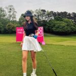Kim Hee-jung Instagram - ADD COLOUR TO YOUR GAME🧞‍♀️💗💕🩷 #광고 #GFORE #지포어 #Add_Colour_To_Your_Game #GFORE_INVITATIONAL2024