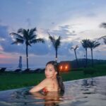 Kim Hee-jung Instagram – Constantly chasing sunsets 🌄
