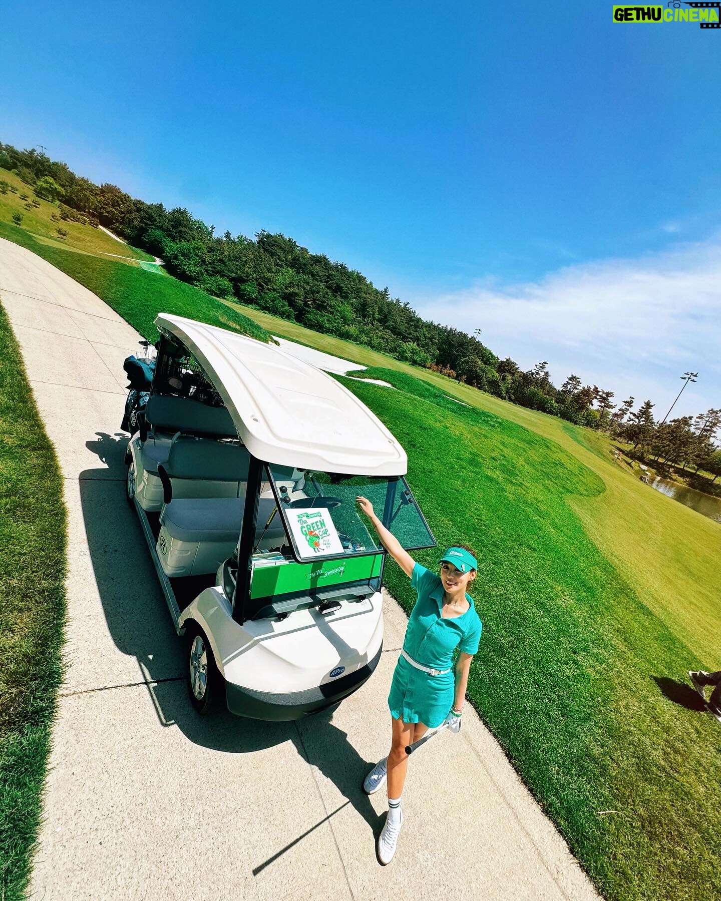 Kim Hee-jung Instagram - Greencup dayyyy🥳💚🌳⛳️ @thegreencup.official
