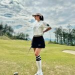 Kim Hee-jung Instagram - 🧸🤎⛳️✨ @gdbr_official #GOLDENBEAR #GDBR #24SSDROP