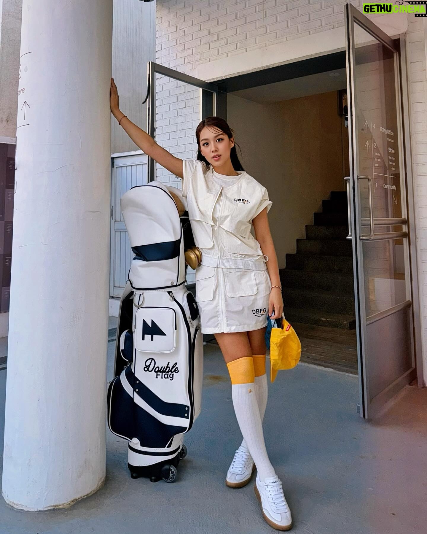Kim Hee-jung Instagram - Double Bag Combo from Double Flag 💼 💼 🖤 @doubleflag_official