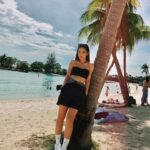 Kim Hee-jung Instagram - Feeling tropical⛳️⛳️ @doubleflag_official