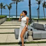 Kim Hee-jung Instagram - Where will you be spending summer this year?🐚🤍