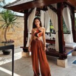 Kim Hee-jung Instagram - 🌞💛🧡🤎