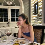 Kim Hee-jung Instagram - ❣️🍷