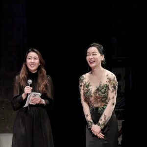 Kim Hye-eun Instagram - 여러분 그거 아세요..???
저희 배우님 소렌토 다녀오셨어요!!
20240314-17일까지 이탈리아 소렌토에서 진행된 
k-드라마 페스타에 김혜은 배우님께서 참여하셨습니다❤️
또한 배우님께서 올해의 배우상까지 수상하셨다는 사실..!!!✨🏆
다시 한번 배우님의 수상을 축하드립니다❤️❤️

#김혜은 #kimhyeeun #kdramafesta