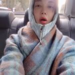 Kim Hye-eun Instagram – 머리도 .. 세수도 ..
하지만 나가봅니다.