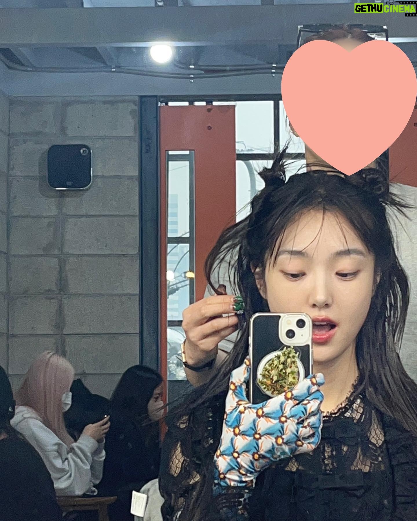 Kim Hye-jun - 55.7K Likes - 🫣