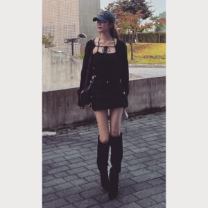 Kim Hyo-jin Instagram - 촬영끝나고 🦋가을이 왔네요~~ 🍁#오늘아님#란주언니
