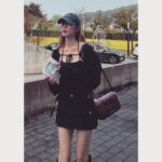 Kim Hyo-jin Instagram - 촬영끝나고 🦋가을이 왔네요~~ 🍁#오늘아님#란주언니