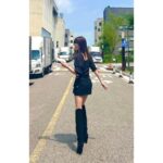 Kim Hyo-jin Instagram - 6월의 어느날 촬영장에서.. #무인도의 디바#기록#란주언니