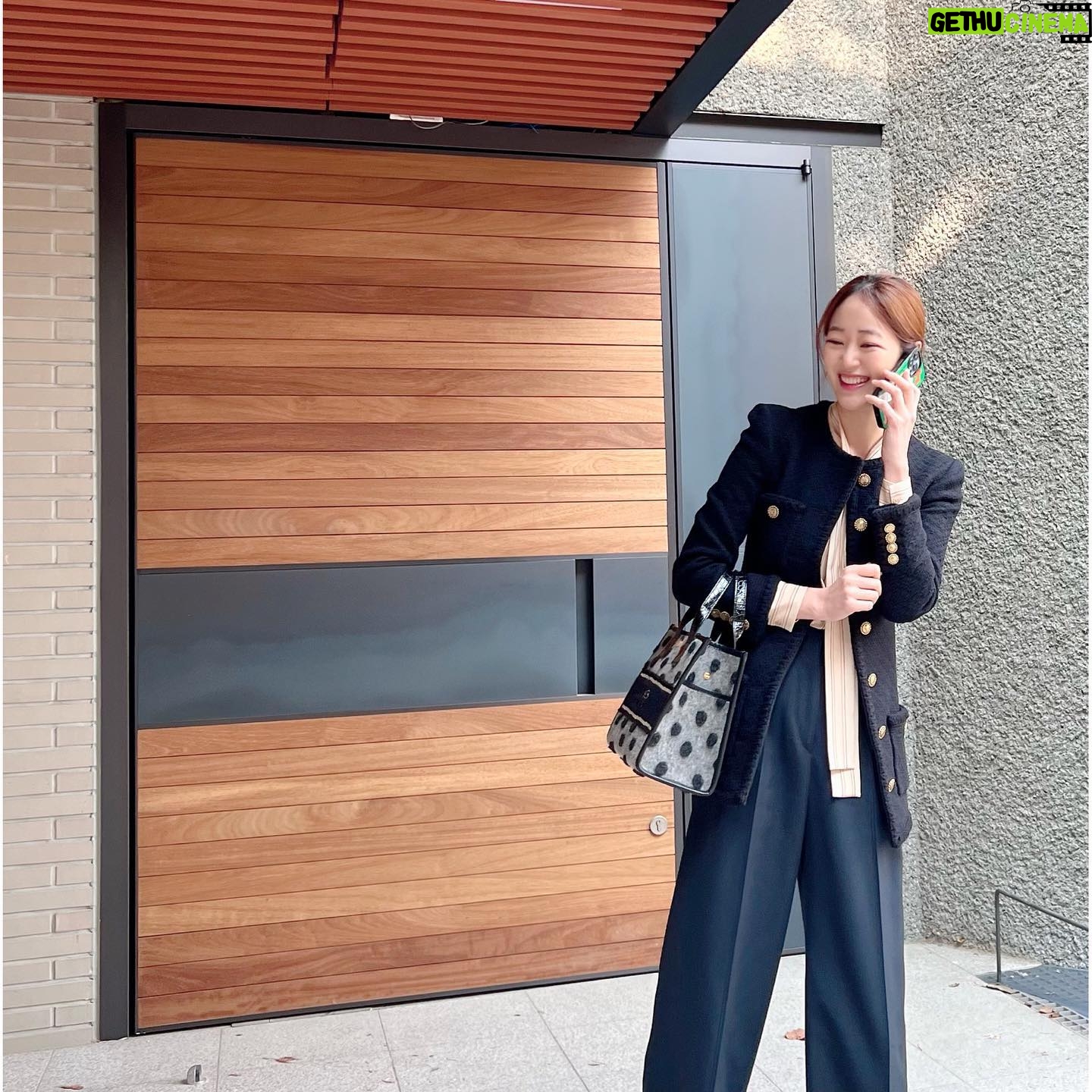 Kim Hyo-jin - 4.7K Likes - 오랜만에 활란언니와 데이뚜💕