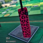 Kim Ji-hye Instagram - 김포공항 #쇼골프 연습장... 하루가...길다...