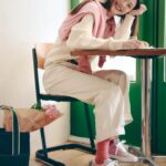 Kim Jin-kyung Instagram - 과거의 Style73 실루엣을 복각하여 현대적으로 계승한 반스의 ‘스포츠 로우와 함께 봄을 맞이 해 봄 🌸💕👟