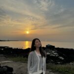 Kim Jin-kyung Instagram - 비오기 전에 탈출하라 우당탕탕 제주🏝️