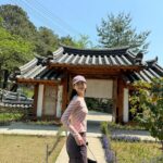Kim Jin-kyung Instagram - 날씨 갑자기 왜이렇게 좋은거지 😙💚🌿