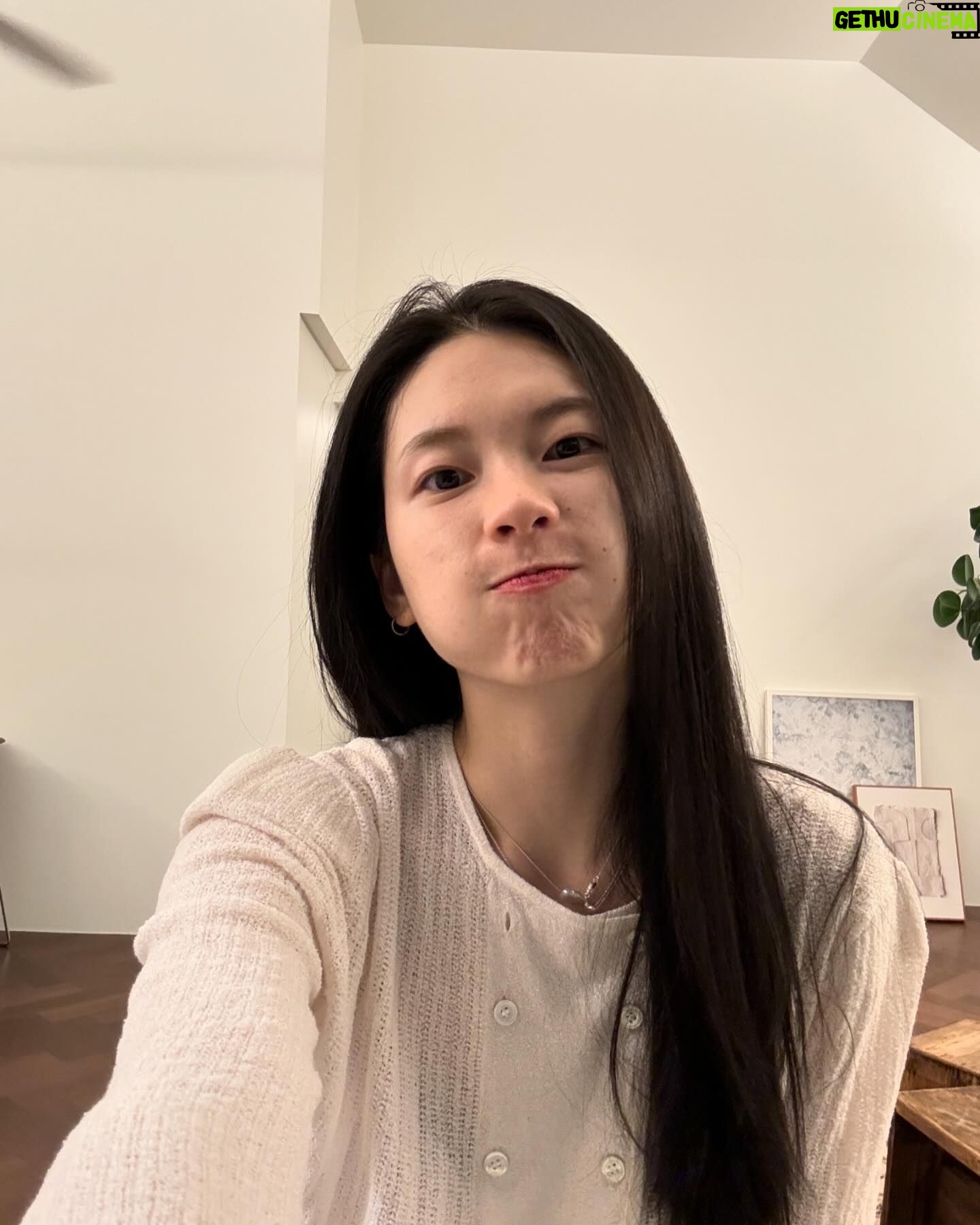 Kim Jin-kyung Instagram - 구석구석 예쁜 곳 ❤️ 제주오면 꼭 다시 와야지🏡🏝️