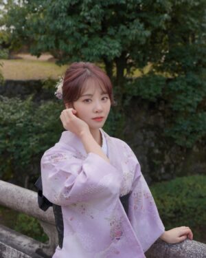 Kim Min-ah Instagram - 생일 기념? 교토여행
@kimonorental_andotkyoto 사진촬영 코스도 있음. 옷 고급짐.
@ninjadojoandstore 싸부님 영어만렙. 2시간 알차게 닌자/사무라이 교육.
#kyoto #japan