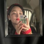 Kim Min-ha Instagram – 🌷🌻❣️