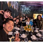 Kim Min-kyoung Instagram - 올해도 2년연속 브랜드고객충성도 대상에서 엔터테이너상 받았어요~ ^^ 올해는 상 받을일이 없겠다 생각했는데.. 이렇게 큰상을ㅜㅜ 올해 열심히 해서 내년도 노려보겠습니다 잘부탁드립니다!!! ㅎㅎ 여러분 사랑합니다 ❤️