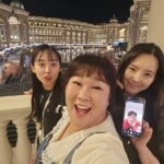 Kim Min-kyoung Instagram - 내 인생 첫 카타르~~~ 진수와 정아덕분에 아시안컵대회를 보러 왔지용 하루하루가 행복하고 16강 이겨서 더 행복하고 우리의 추억을 하나하나 쌓아간다~~ 비록 1일1한식이지만~~ 너무 맛있다~ 즐기다 갈께요~~♡♡ 유튜브 민경장군 놀러오세용~ 직관영상도 있어요~