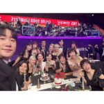 Kim Min-kyoung Instagram - 2023 SBS연예대상 ♡ 내 생애 처음 가본 SBS연예대상! 꿈만같은 하루를 보냈다~ 내가 이무대위에 올라가 상을 받게 되다니..ㅜㅜ 처음 웃찾사로 시작한 내 개그인생~ 여기에 얼마나 가고 싶었는데ㅜㅜ 골때녀 덕분에 내 꿈을 이루었다 골때녀 오래했다고 상까지 챙겨주시고 담에 SBS딸이 되어보까? ㅎㅎ 뒤에서 묵묵히 챙겨준 우리 제작진분들~ 감독님들~ 선수들~~ 그리고 항상 옆에서 골때녀를 더 재미있게 만들어주는 수근선배,성재오빠~~ 우리의 영원한 시청자구단주님들~~~~ 모두모두 사랑합니다♡ 아참!!!! 제대로된 독사진 하나 못찍었네ㅜㅜ 이날 날 이쁘게 만들어준 고생한 코코미카의 성익이 정민이 스타일리스트 지영이 지현이 매니져 상옥씨~ 민휘아트쥬얼리 재인대표님~~ 다들 감사합니다~~ ❤️