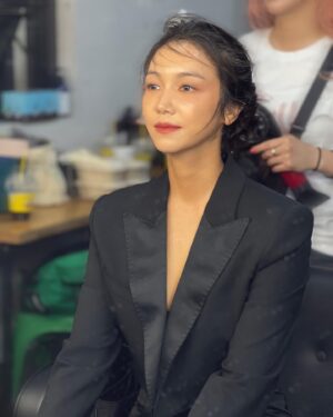 Kim Ok-vin Instagram - #싱글즈, 9월, #아라문의검