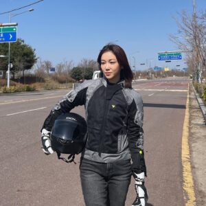 Kim Ok-vin Instagram - #연애대전, #lovetohateyou