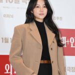 Kim Ok-vin Instagram – #외계인,#사진고맙습니다,
#1월10일개봉, #외계인2,