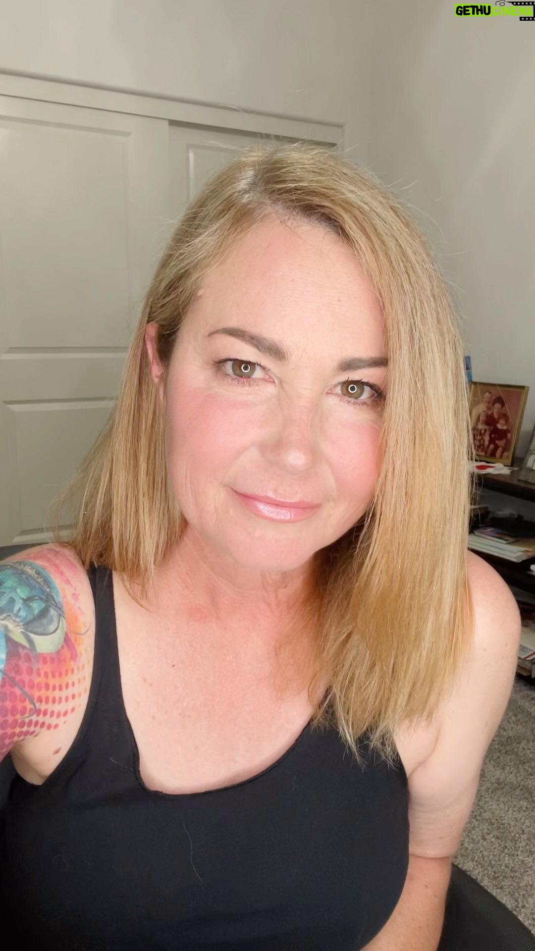 Kim Rhodes - 4.3K Likes - Also… come watch me fangirl. Hard. So hard. https://www.basingstokecomiccon.com/guests/kim-rhodes/