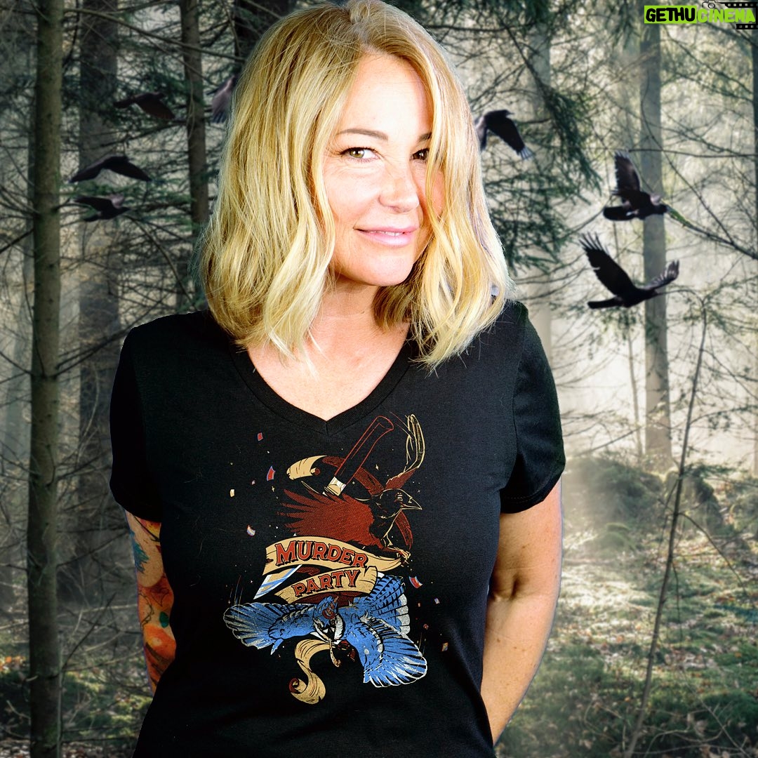 Kim Rhodes - 4.7K Likes - Final week to have a little party with your murder 🎉 You know, like a group of jays and a group of crows. What were you thinking? Link in my bio! @shopstands