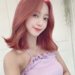Kim So-hee Instagram - 머리색 너무 예쁘zi ❤️ #월요일 #다들 #화이팅