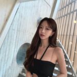 Kim So-hee Instagram - 좋은 날🖤 나 앞머리 많이 길었징?