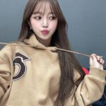 Kim So-hee Instagram - 🤎