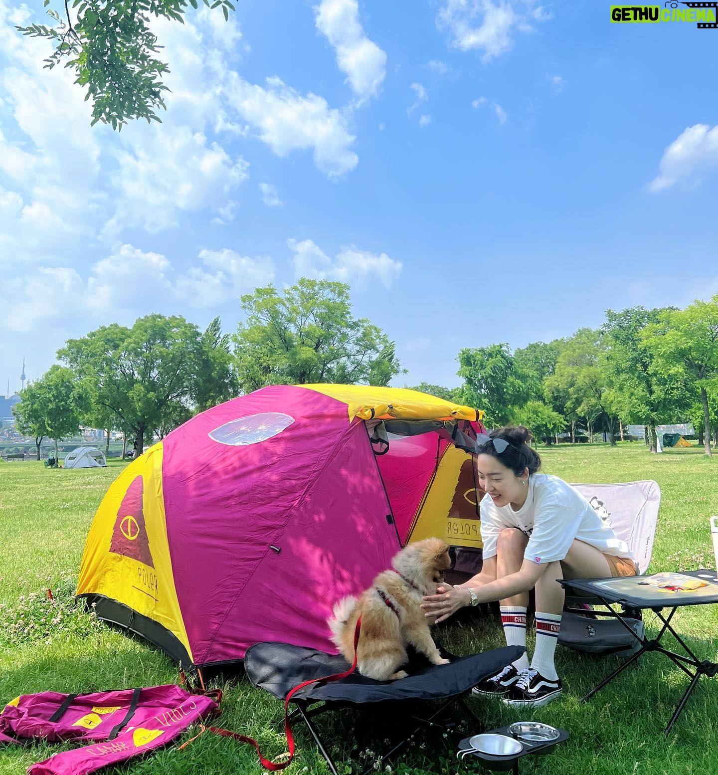 Kim So-ra - 10.4K Likes - •
두번째 내집 마련🏕️
내집 짓기전에 마루 코트랑 물부터 셋팅❤️