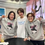 Kim Sung-ryung Instagram - #가방속의인생스토리토크백 #송은이 #김숙 #어제방송 재밋개 수다 ~ 과연 저의 가방속 아이템은? 별거 없음 🤣