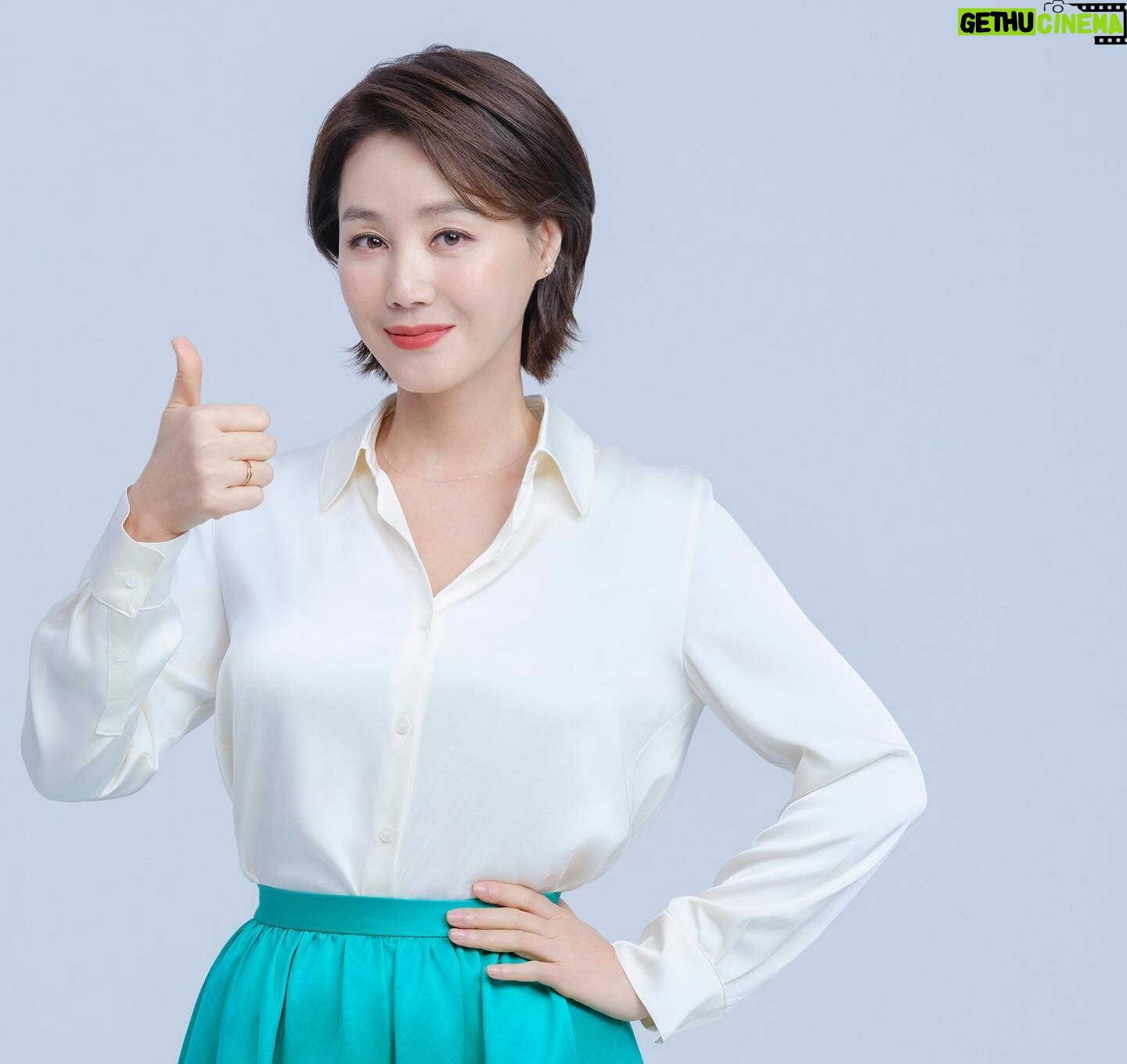 Kim Sung-ryung Instagram - #셀메드 @cellmed_official 셀메드를 검색해주세요~👍 #모두건강부자되세요 🌸