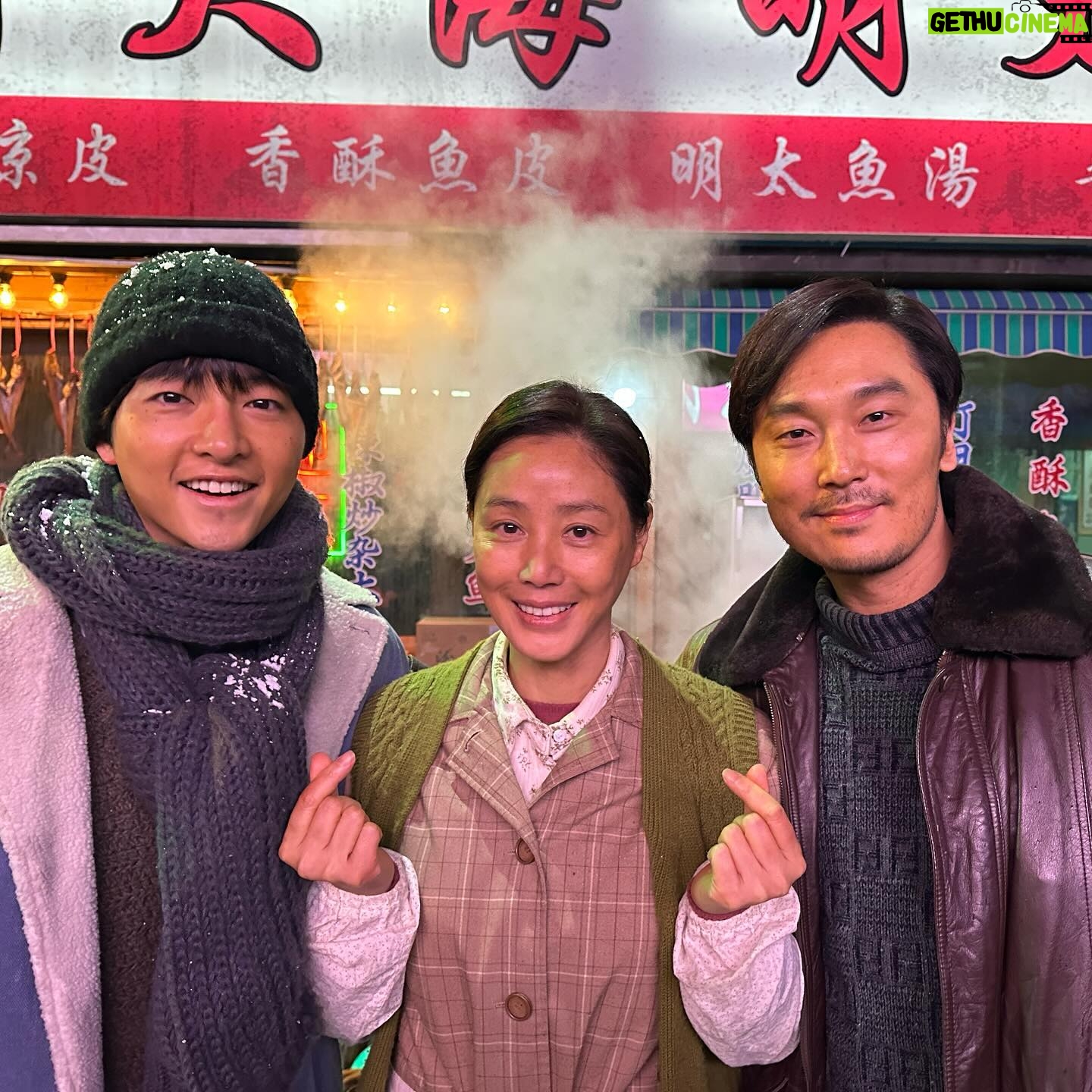 Kim Sung-ryung - 4.4K Likes - #로기완 #넷플릭스 #봐주세요🩵