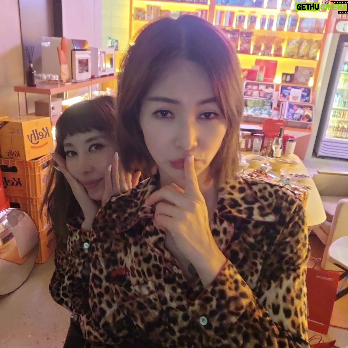 Kim Wan-sun Instagram - #youtube #이소라 #슈퍼마켙 행복한 추억~🥰