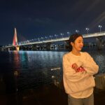 Kim Ye-won Instagram - 발암물질과 함께 한 밤 다음엔 좀 더 능숙하게 굽겠지 좋은 노래 많이 알고 있다고 칭찬받음 시작과 끝으로 라면을 두번 먹음 (중간에 내사랑 콩닥이💜)