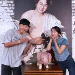 Kim Ye-won Instagram - 압박면접 시즌2 10월30일 첫시작합니다🩵🩵🩵 새로운 채널로 이사하니까요 여러분들 와서 좋,댓,구,알 해주세요 😚 (규진아 볼하트는 좀 과했다)