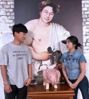 Kim Ye-won Instagram - 압박면접 시즌2 
10월30일 첫시작합니다🩵🩵🩵

새로운 채널로 이사하니까요
여러분들 와서 좋,댓,구,알 해주세요
😚

(규진아 볼하트는 좀 과했다)