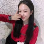 Kim Ye-won Instagram - 사랑니 뺀 사람.jpg 후련해 후후후😍✌🏻