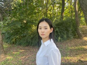 Kim Yoon-hye Instagram - 🤎🍃🪵🍂🍵