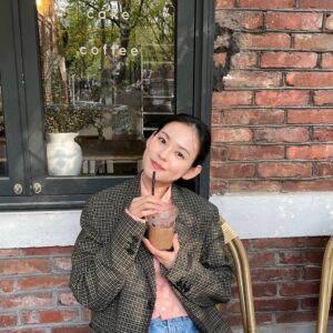 Kim Yoon-hye Instagram - 🪴🍅