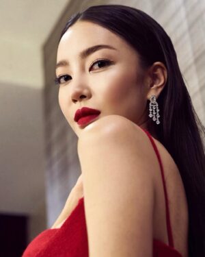 Kim Yun-jee Instagram - 010824 LIFT New York Premiere @netflix 🔥 #liftnetflix #리프트비행기를털어라