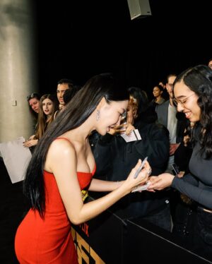 Kim Yun-jee Instagram - 010824 LIFT New York Premiere @netflix 🔥 #liftnetflix #리프트비행기를털어라
