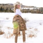 Kimberley Garner Instagram – aspen 🌳 ❄️ @alo